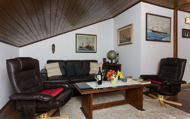 Beautiful Sea View Apartments