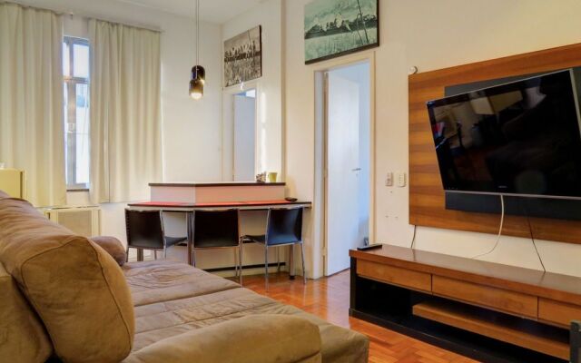 LinkHouse Beautiful High Floor 1-BDR c2-0036
