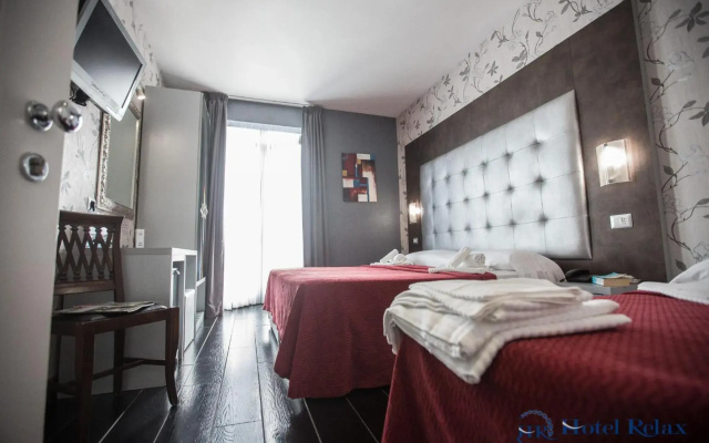 Hotel Relax