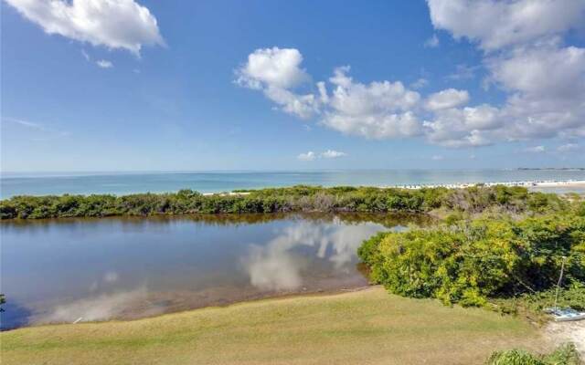 Sand Caper 103 - Two Bedroom Condo