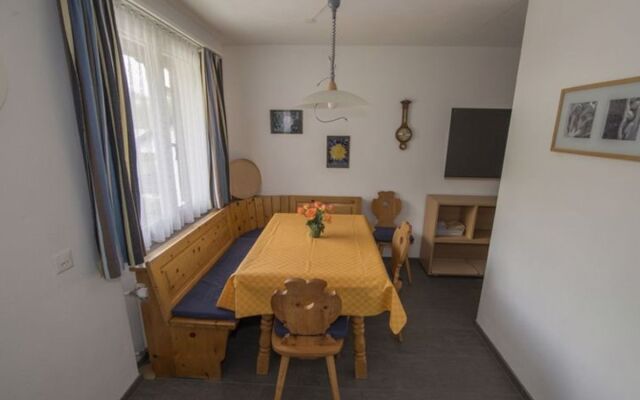 Ferienwohnung Steinmann Scuol