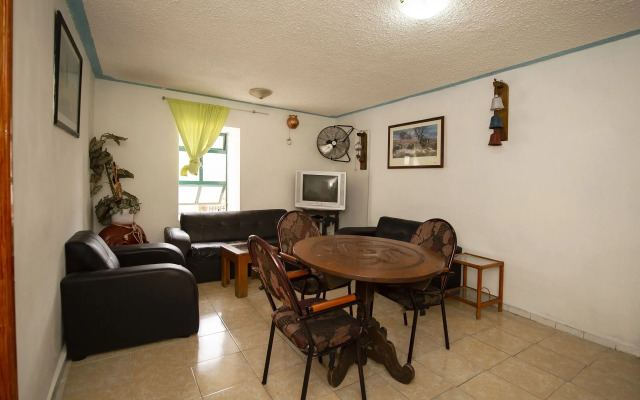 Hotel El Meson De La Luna