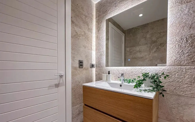 Luxury 2 Bedroom Apartment