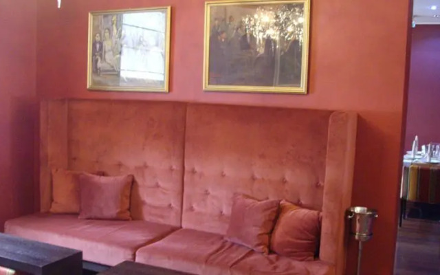 Kokoshkovata Boutique House