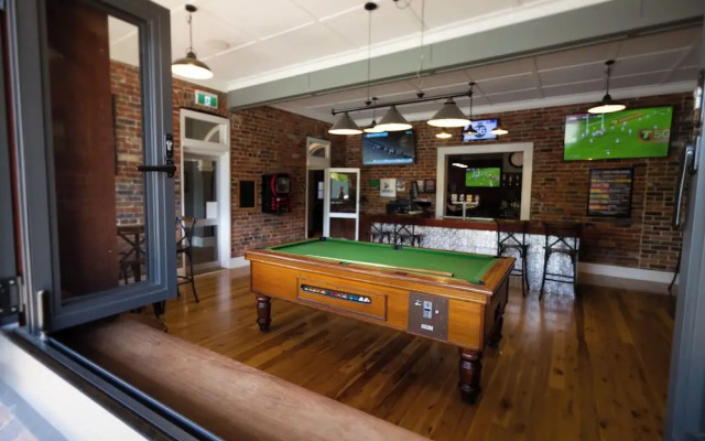 Royal Hotel Guyra
