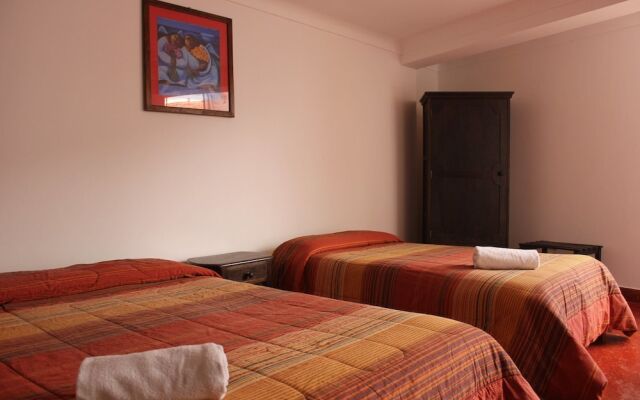 Chakus B & B