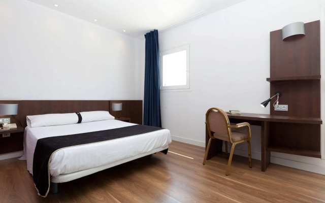 Hotel Olympia Universidades