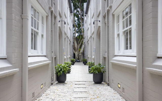 Mulwarree Avenue Apartments by Urban Rest