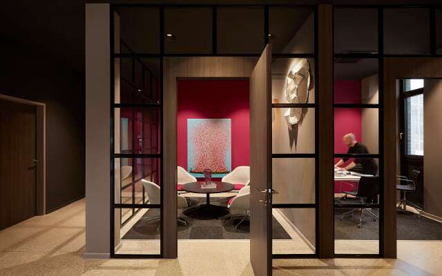 MOXY Munich Airport