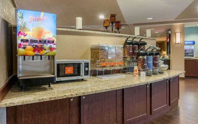 Comfort Suites Lady Lake - The Villages