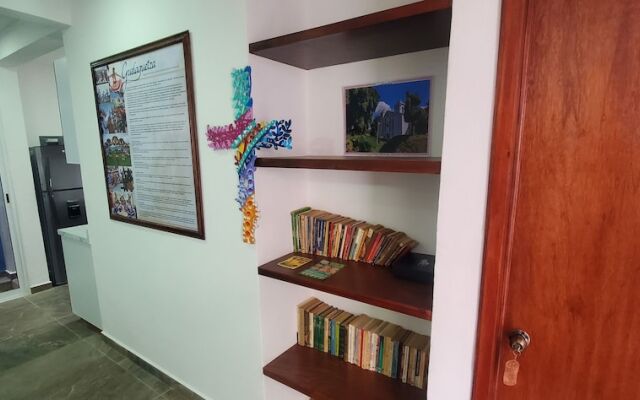 Hostal Guelaguetza Danza de la Pluma