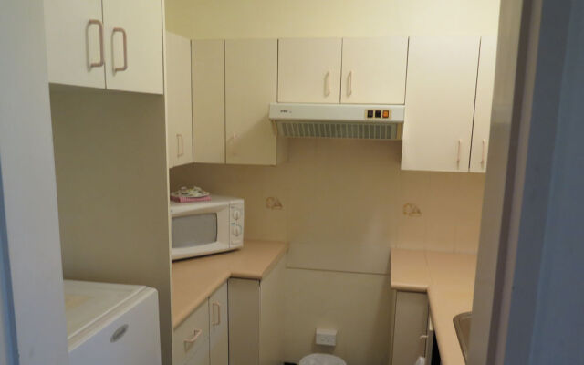 AMG Motel and Serviced Apartments