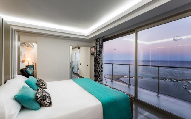 Sirenis Hotel Tres Carabelas & SPA
