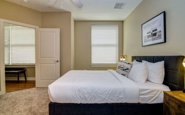 Abode Memphis - Downtown Madison Ave