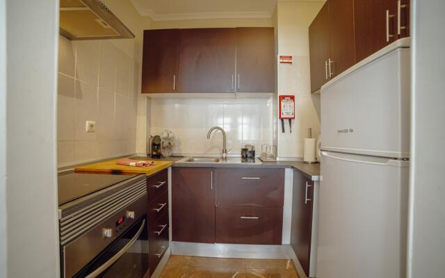 Alegria Flat IN City Center With Elevator
