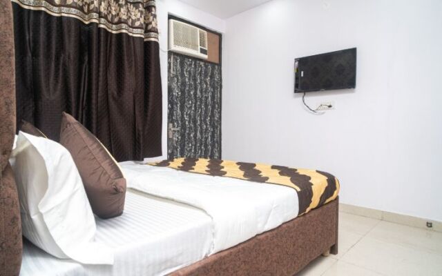 Hotel Green Snapper
