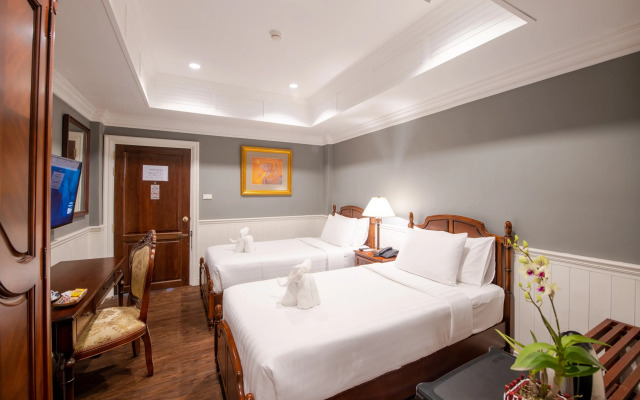 The Orchid House 153