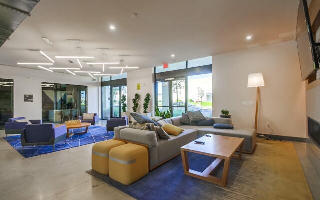 The Luxe Suites of San Marcos