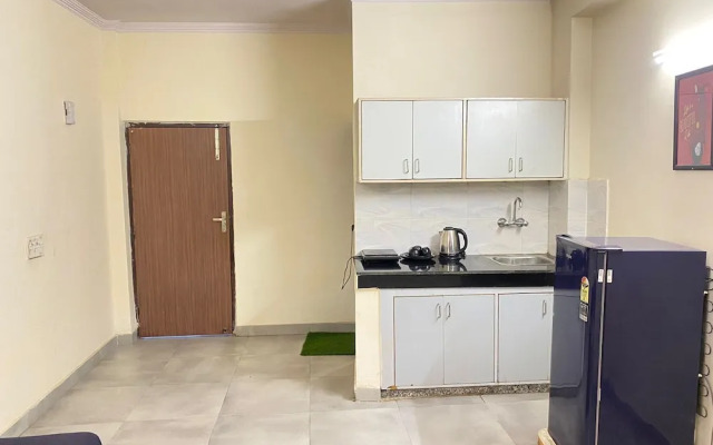 GoBravo Dev Palace & Studio Apartments