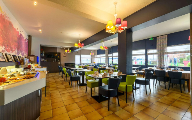 Brit Hotel Confort CAMBRAI