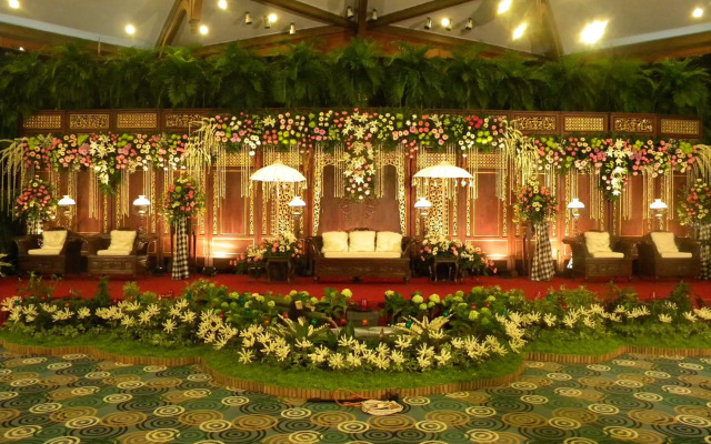 Patra Semarang Hotel & Convention