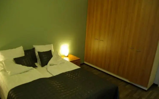 Repotie Apartment