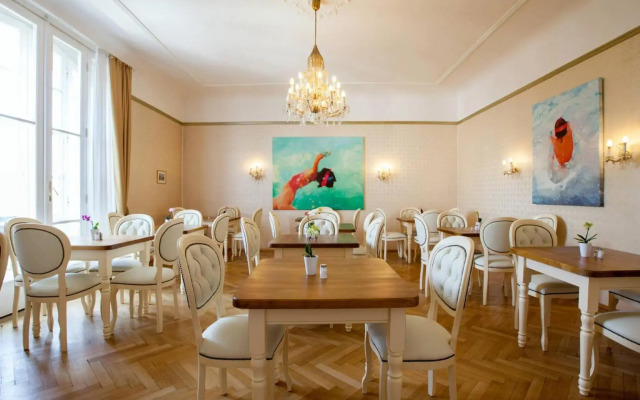 Hotel Pension Museum
