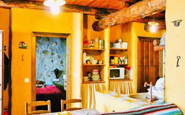 House With 2 Bedrooms in Benaocaz, With Wifi