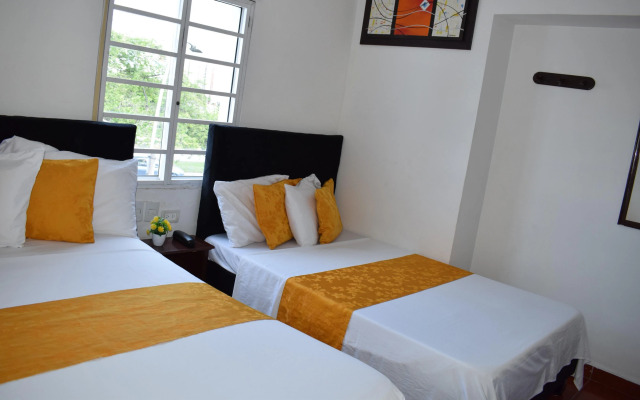 Hotel Avenida 3 Real