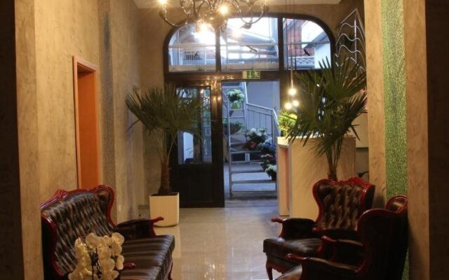 Nella Parkhotel