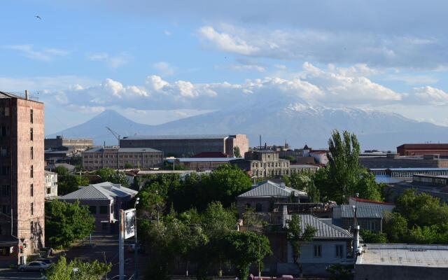 Отель «Арцах»