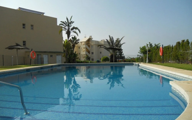 Cozy Townhouse With sea View in Marbella Mijas