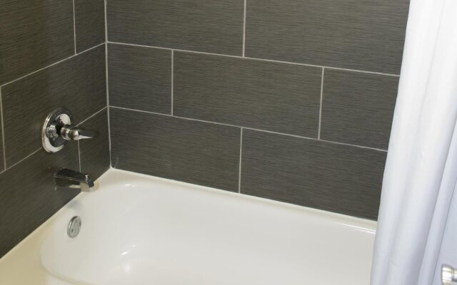 Regency inn and Suites