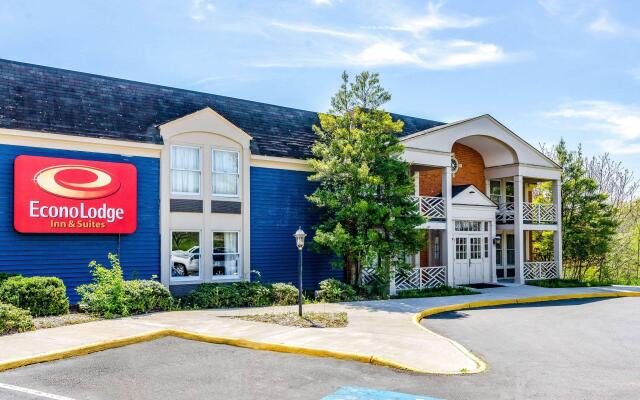 Econo Lodge Inn & Suites Radford-Blacksburg Area