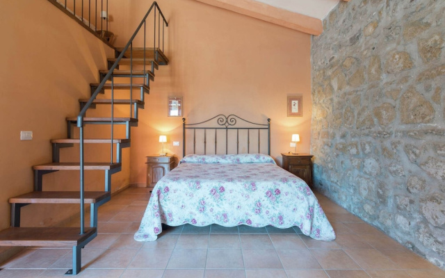 Farmhouse Montalto Near Sandy Beaches