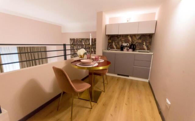 INTOMILAN Galleria Duomo I Boutique & Design Aparthotel