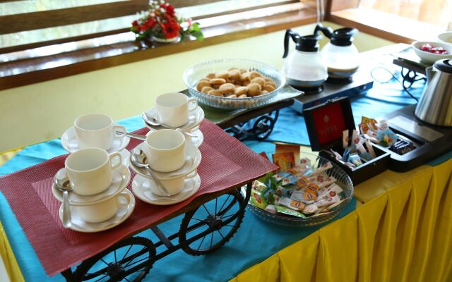 Hotel Surya