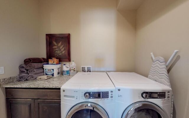 Spacious St George Vacation Home by Redawning