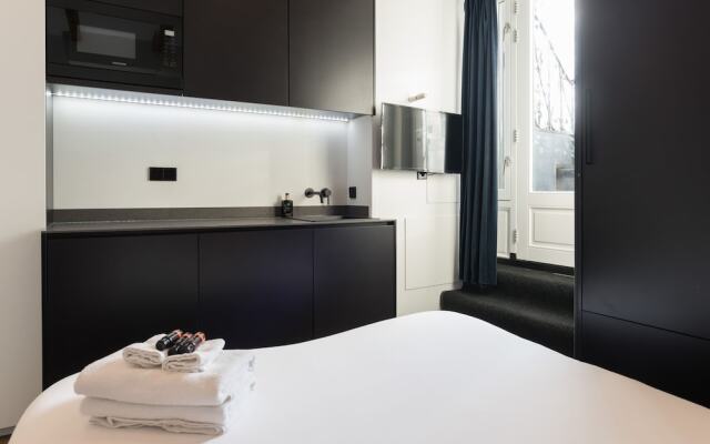 City centre studio canal belt