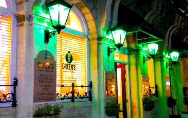 Ship Leopard Hotel – No Children