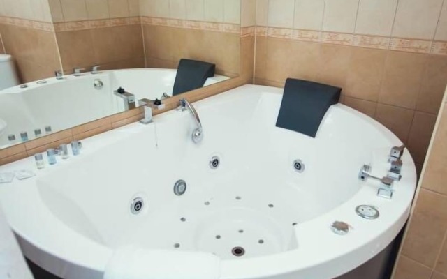 Shadow Boutique Hotel