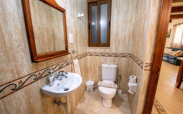Ta Lucija 2 Bedroom Villa With Private Pool