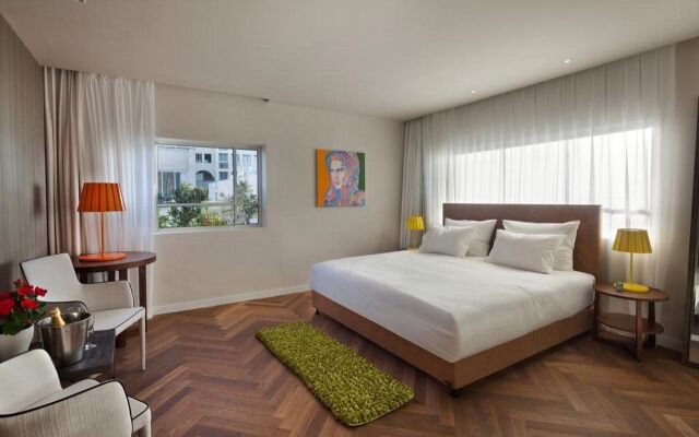 Jacob Shenkin Hotel