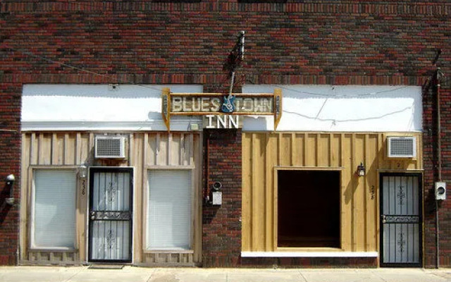 Bluestown Inn