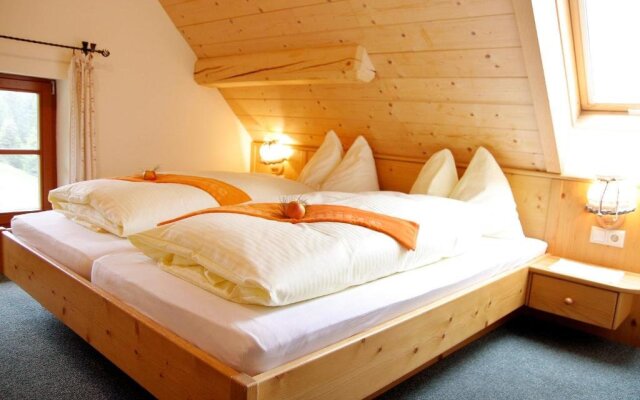 Familien- & Wanderpension Tonnerhütte