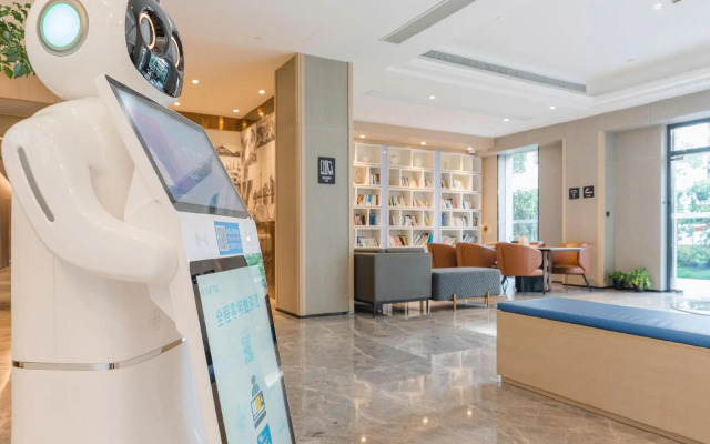Atour Hotel Changning Xianxia Road, Shanghai