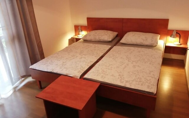 Boris - 30 m From Beach - A1