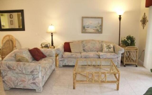 Ocean Village Club J15