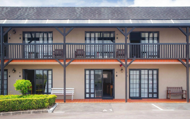 Knights Inn