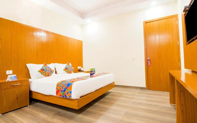 Fabhotel Aries